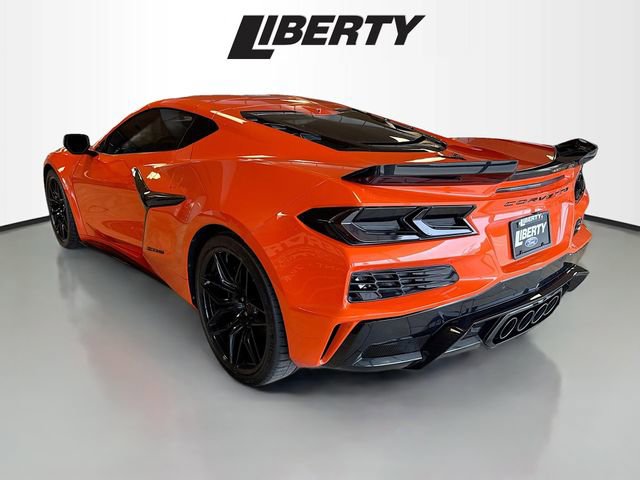 Used 2025 Chevrolet Corvette Z06 w/ Battery Protection Package image 5