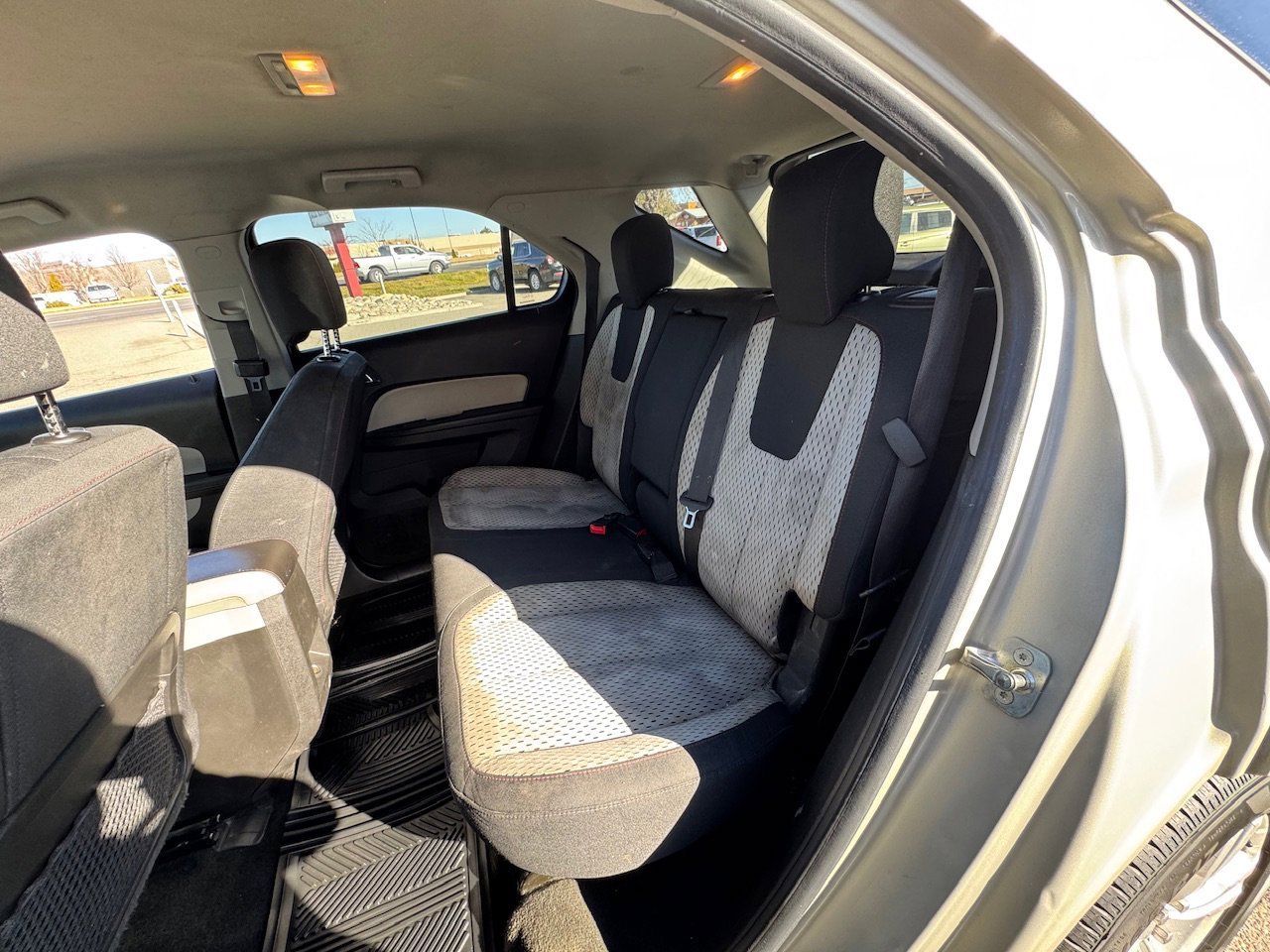 Used 2014 Chevrolet Equinox LS image 33