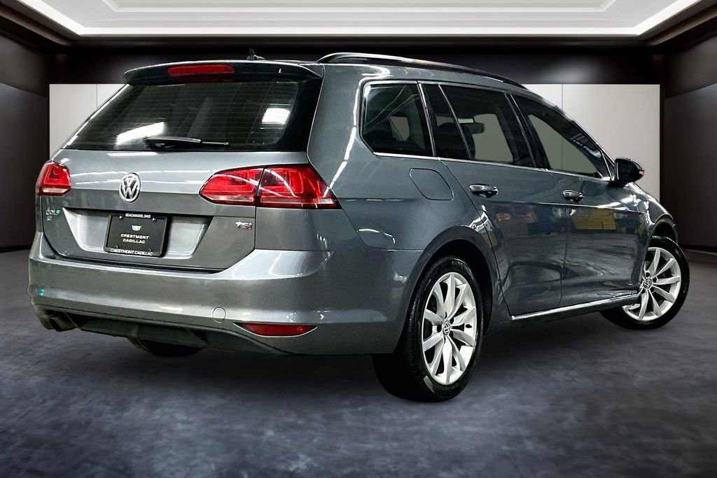 Used 2016 Volkswagen Golf SE FWD image 6