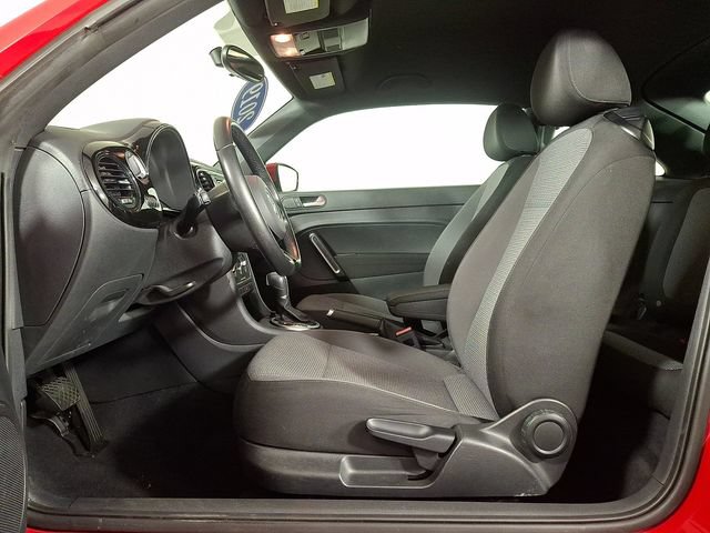Used 2019 Volkswagen Beetle 2.0T S FWD image 15