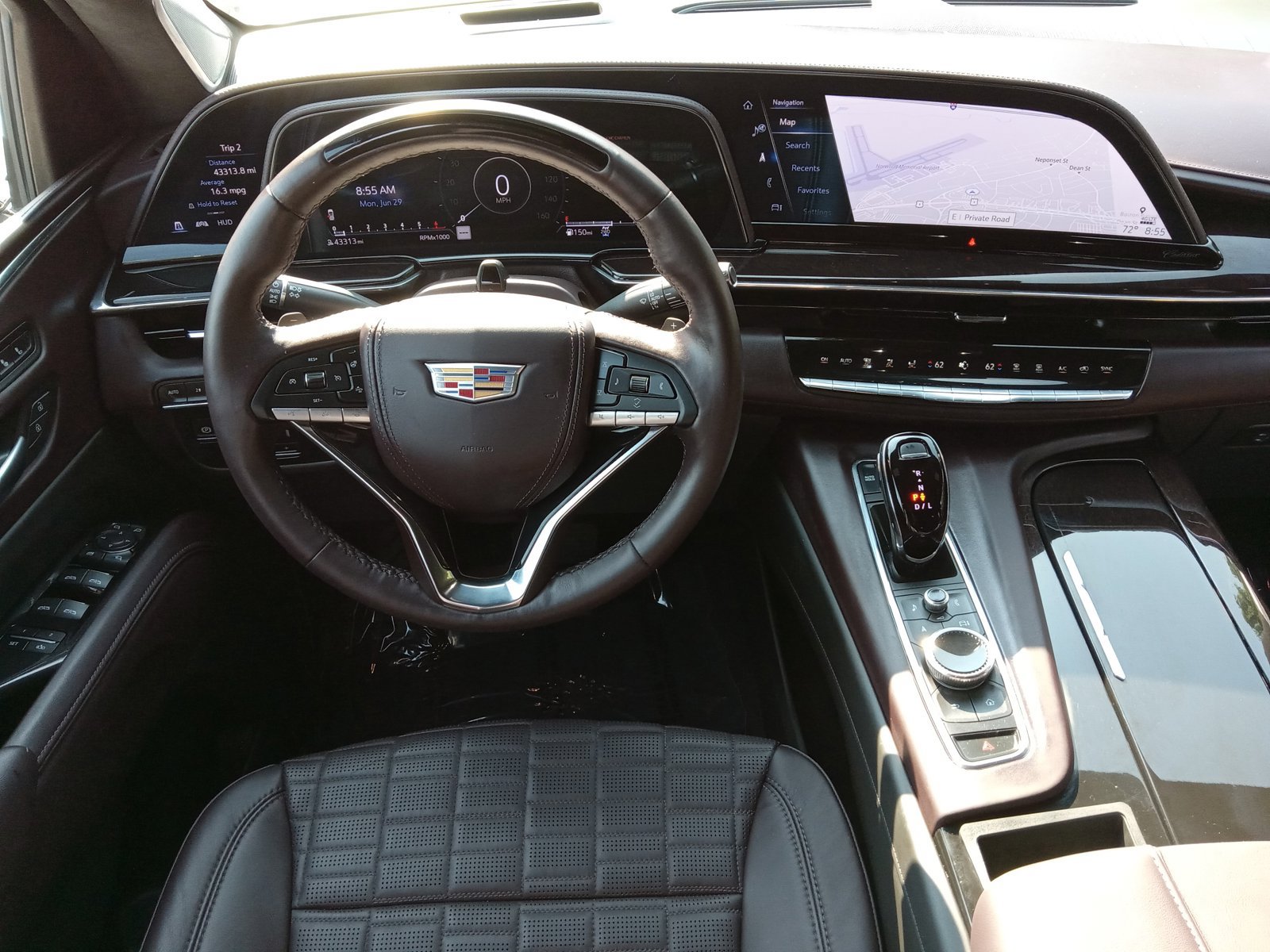 Certified 2024 Cadillac Escalade Sport Platinum AWD/4WD image 15