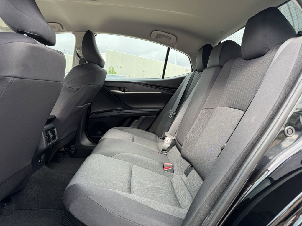 Used 2026 Toyota Camry LE FWD image 28