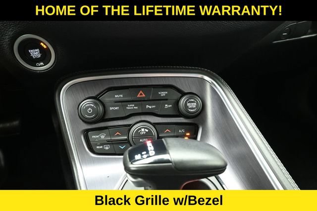 Used 2018 Dodge Challenger R/T w/ Blacktop Package RWD image 27