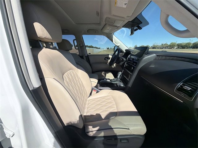 Used 2021 Nissan Armada Platinum image 27