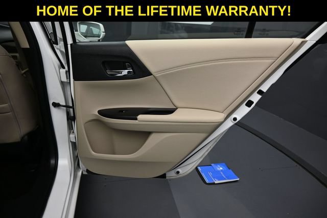 Used 2017 Honda Accord EX-L image 40