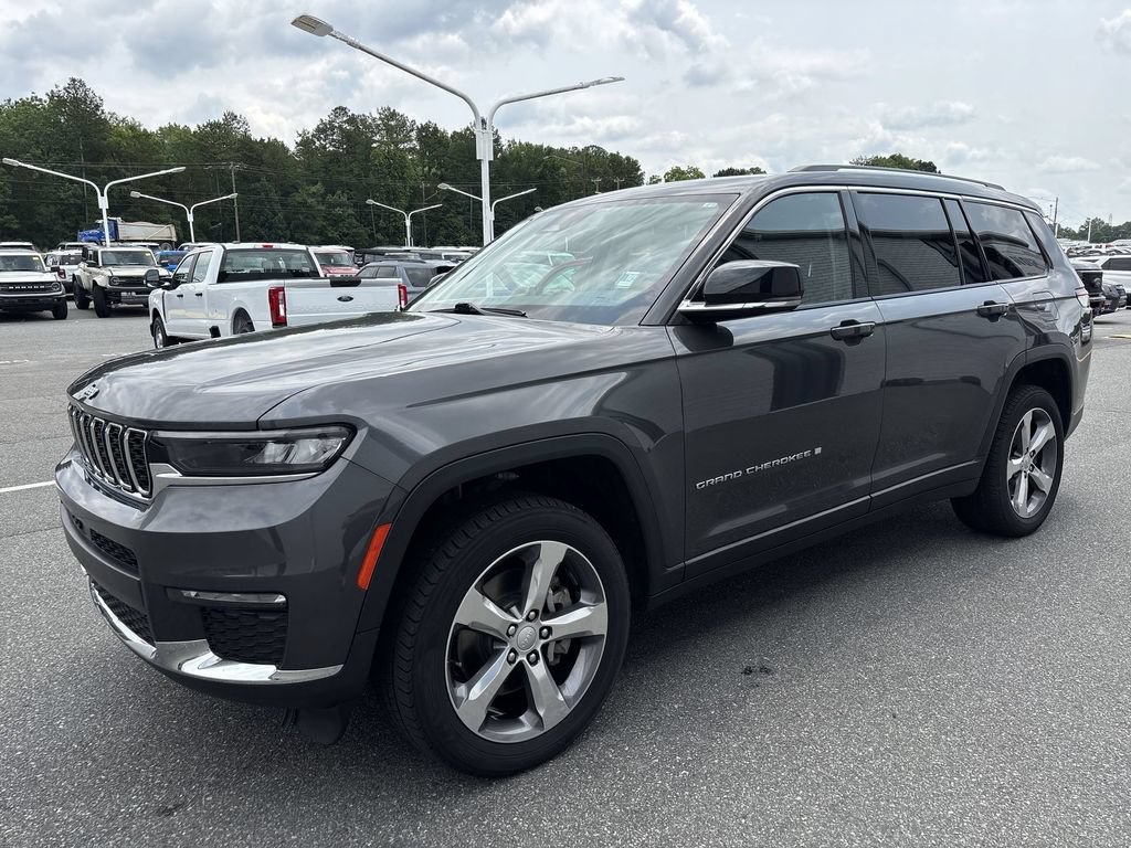 Used 2021 Jeep Grand Cherokee L Limited AWD/4WD image 17