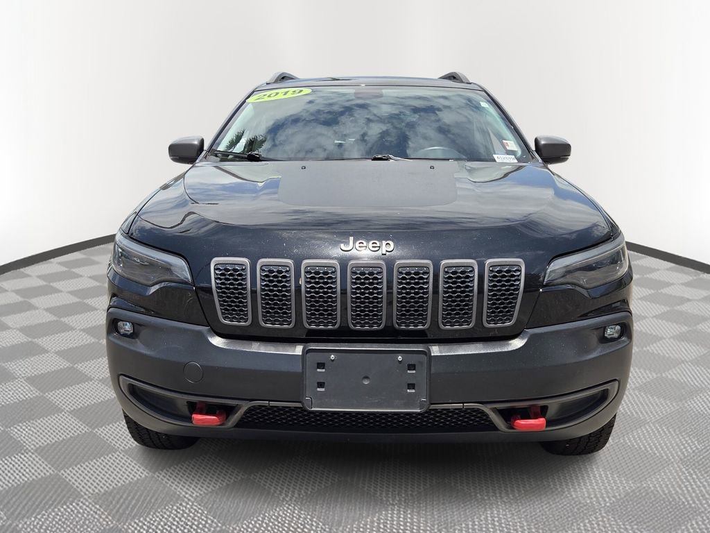 Used 2019 Jeep Cherokee Trailhawk w/ Cold Weather Group AWD/4WD image 8