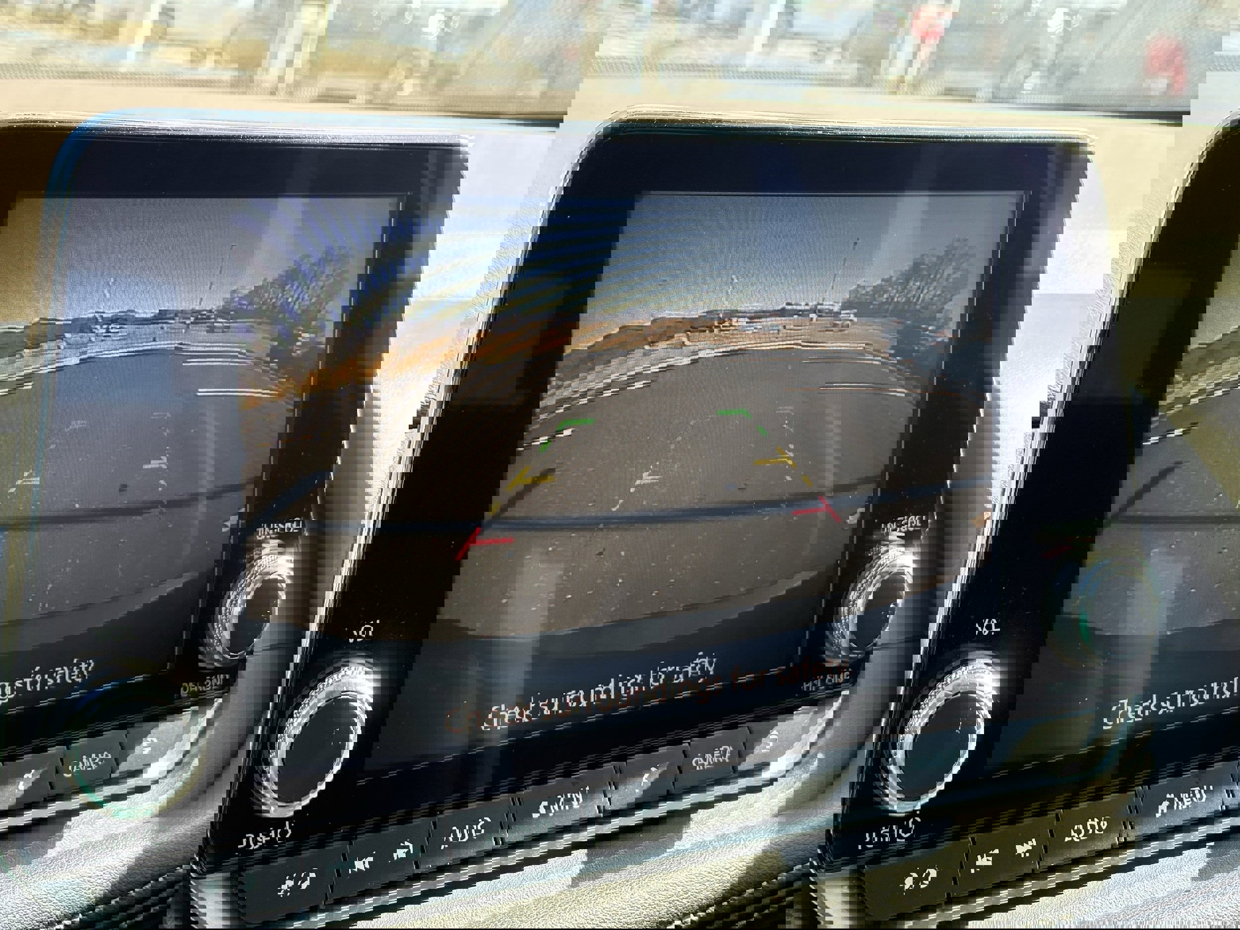 Used 2021 Nissan Rogue S image 23