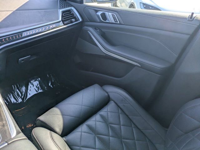 Used 2024 BMW X5 xDrive40i image 15