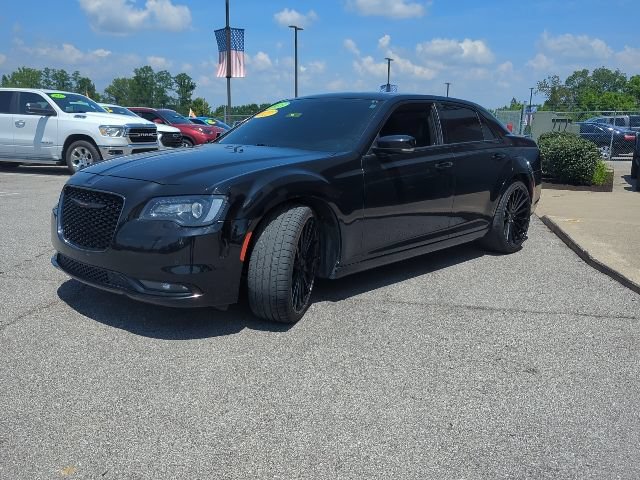 Certified 2023 Chrysler 300 S RWD image 5