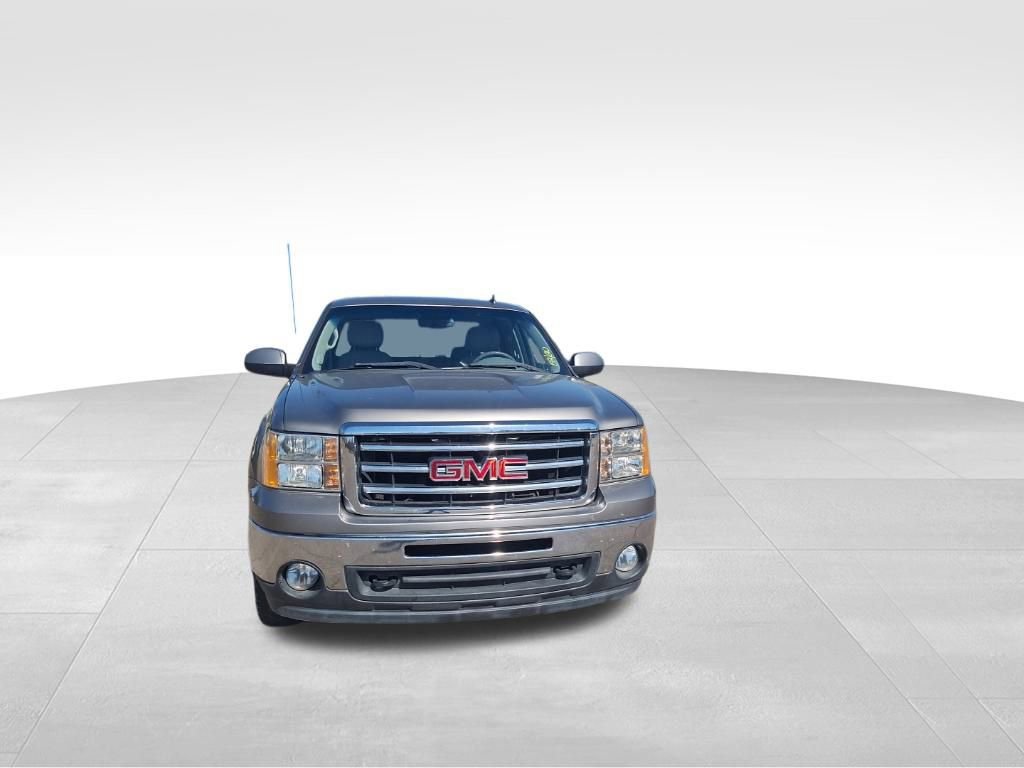 Used 2013 GMC Sierra 1500 SLT w/ Suspension Package, Off-Road image 6