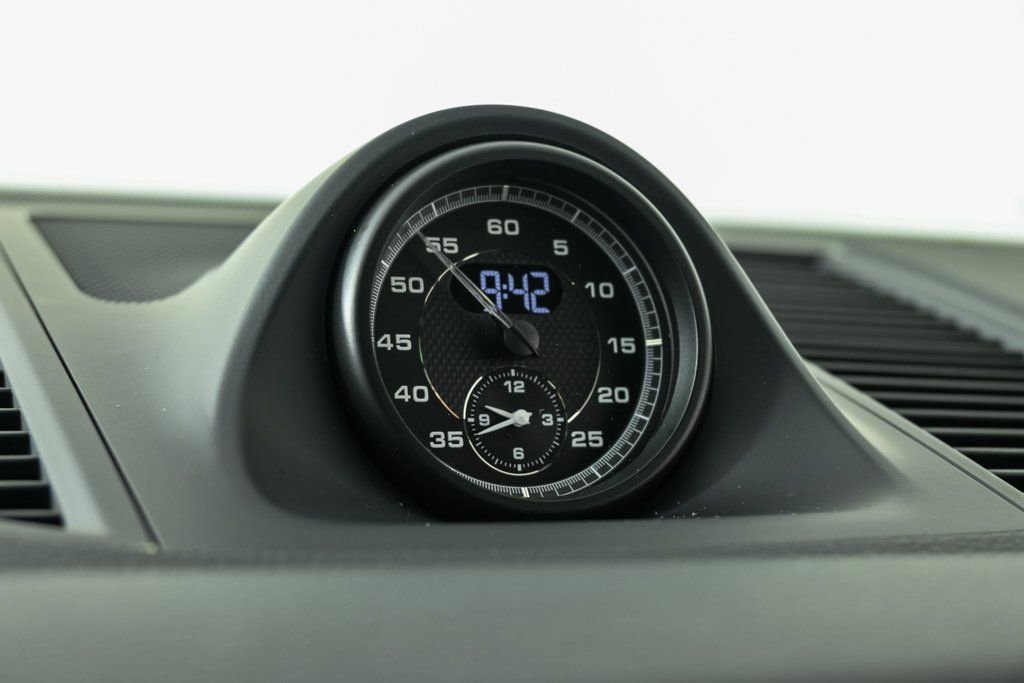 New 2026 Porsche Macan image 17