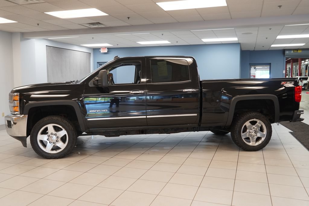 Used 2015 Chevrolet Silverado 2500 LTZ w/ Duramax Plus Package AWD/4WD image 2