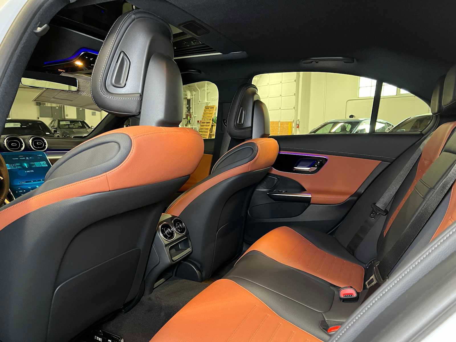 Used 2025 Mercedes-Benz C 300 4MATIC Sedan image 17