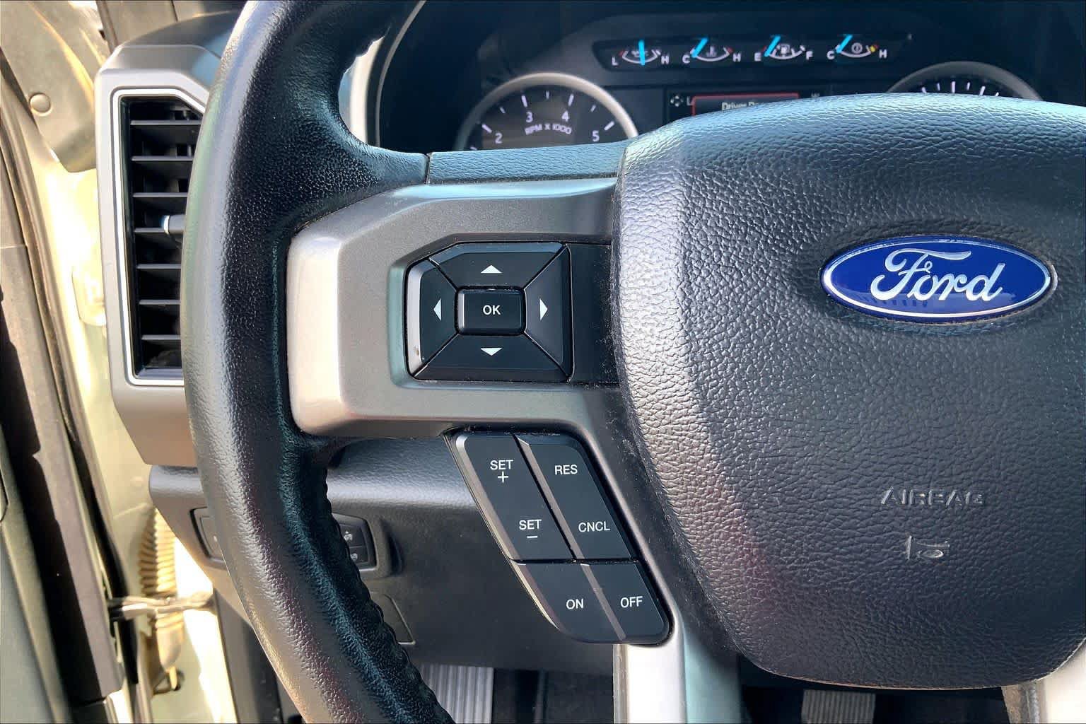 Used 2021 Ford Expedition XLT RWD image 24
