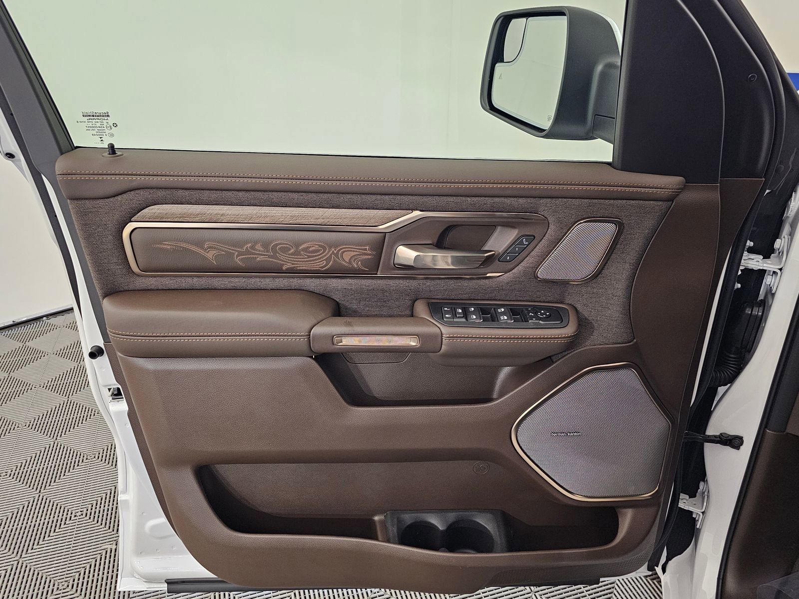 New 2026 RAM 1500 Limited image 10