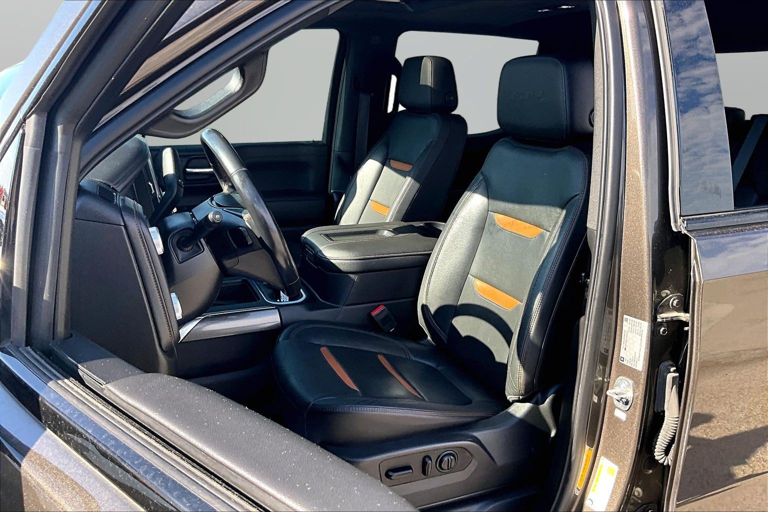Used 2019 GMC Sierra 1500 AT4 w/ AT4 Premium Package AWD/4WD image 16