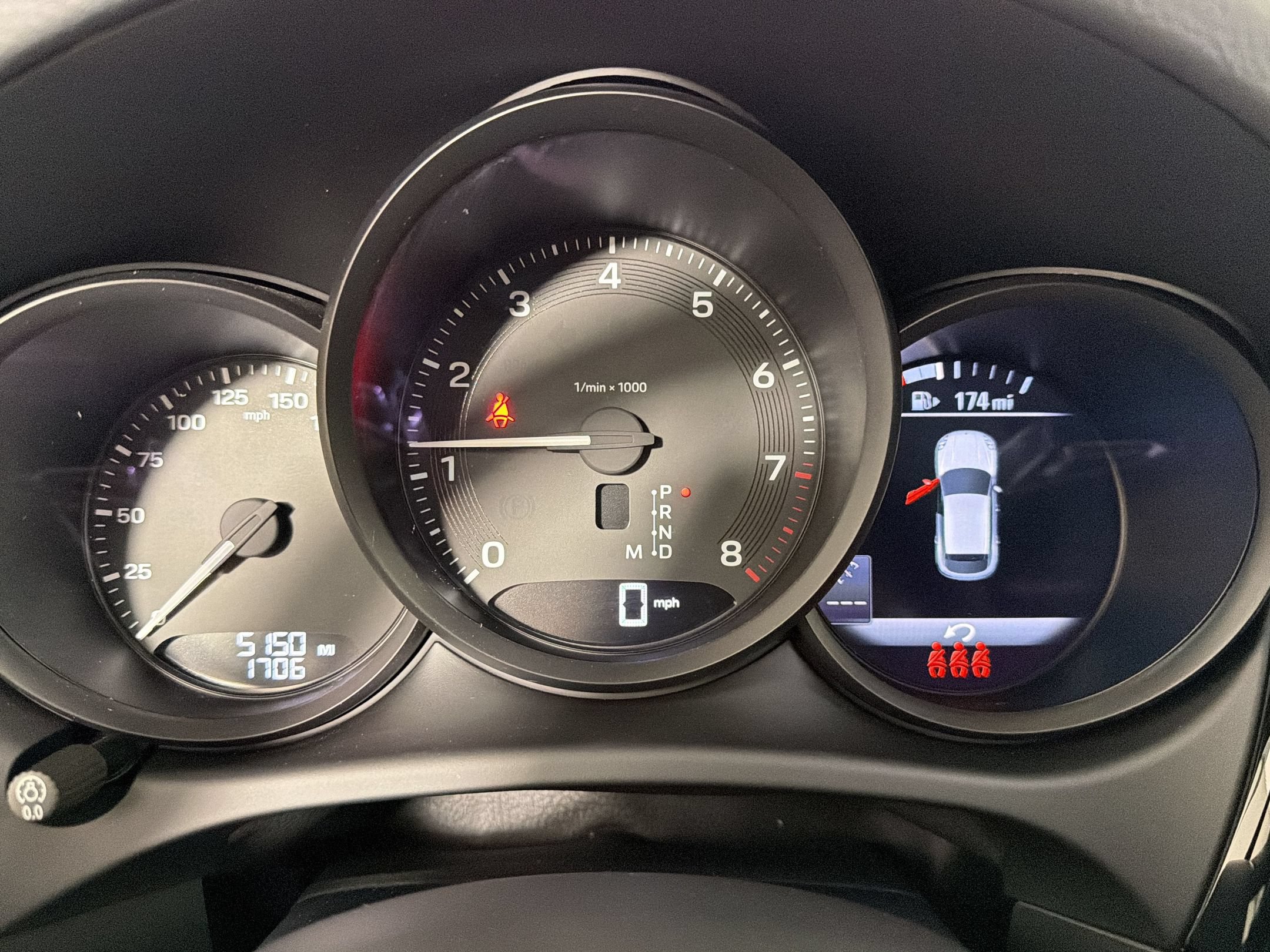 Certified 2025 Porsche Macan AWD/4WD image 21