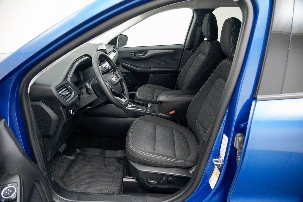 Used 2023 Ford Escape Active image 23
