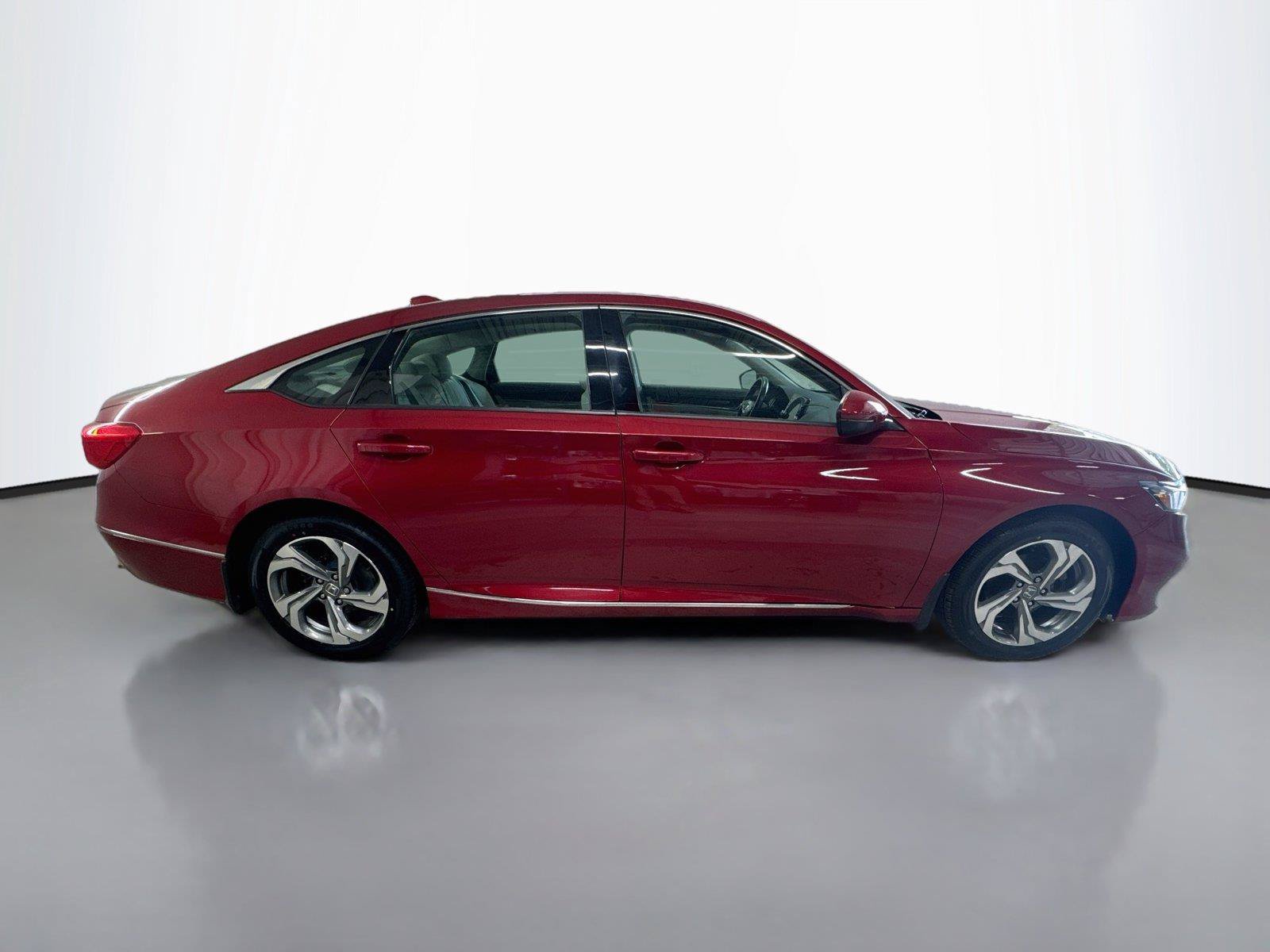 Used 2019 Honda Accord EX-L image 17