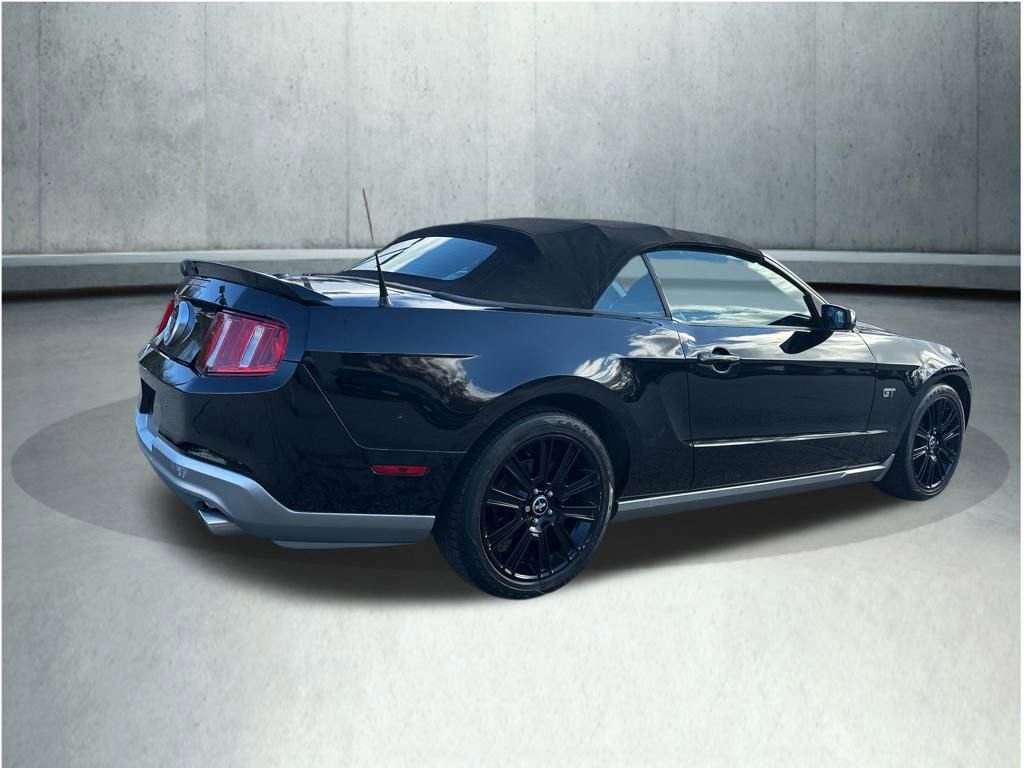 Used 2010 Ford Mustang GT Premium image 6