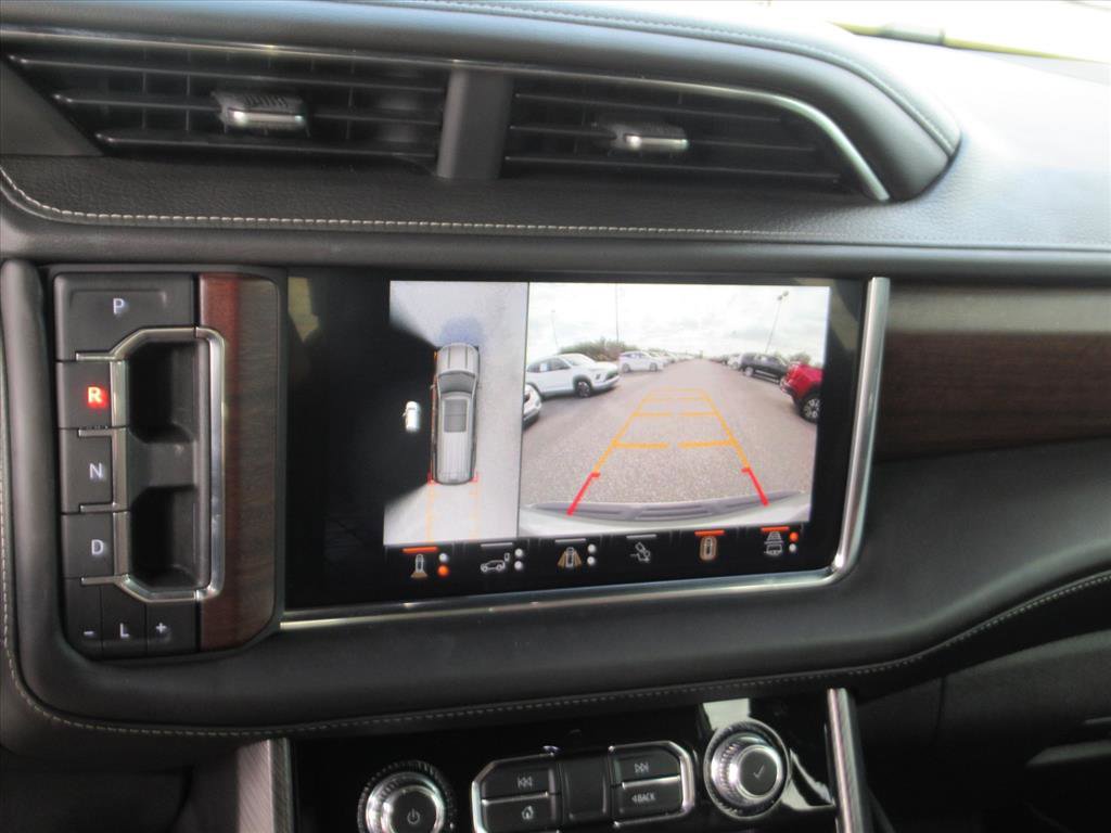 Used 2023 GMC Yukon Denali Ultimate image 25