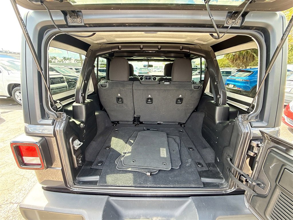 Used 2021 Jeep Wrangler Unlimited Sport image 29