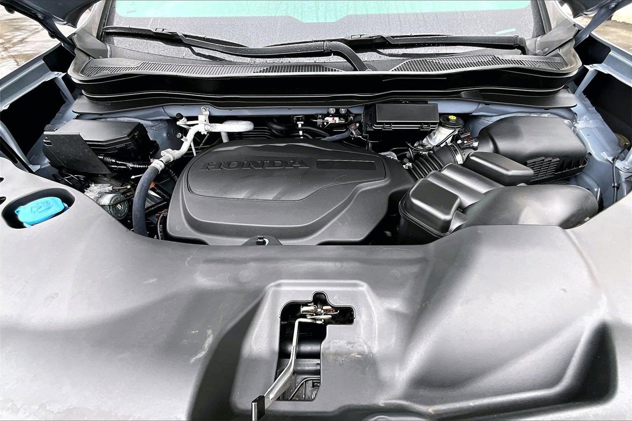 Used 2022 Honda Passport TrailSport image 35