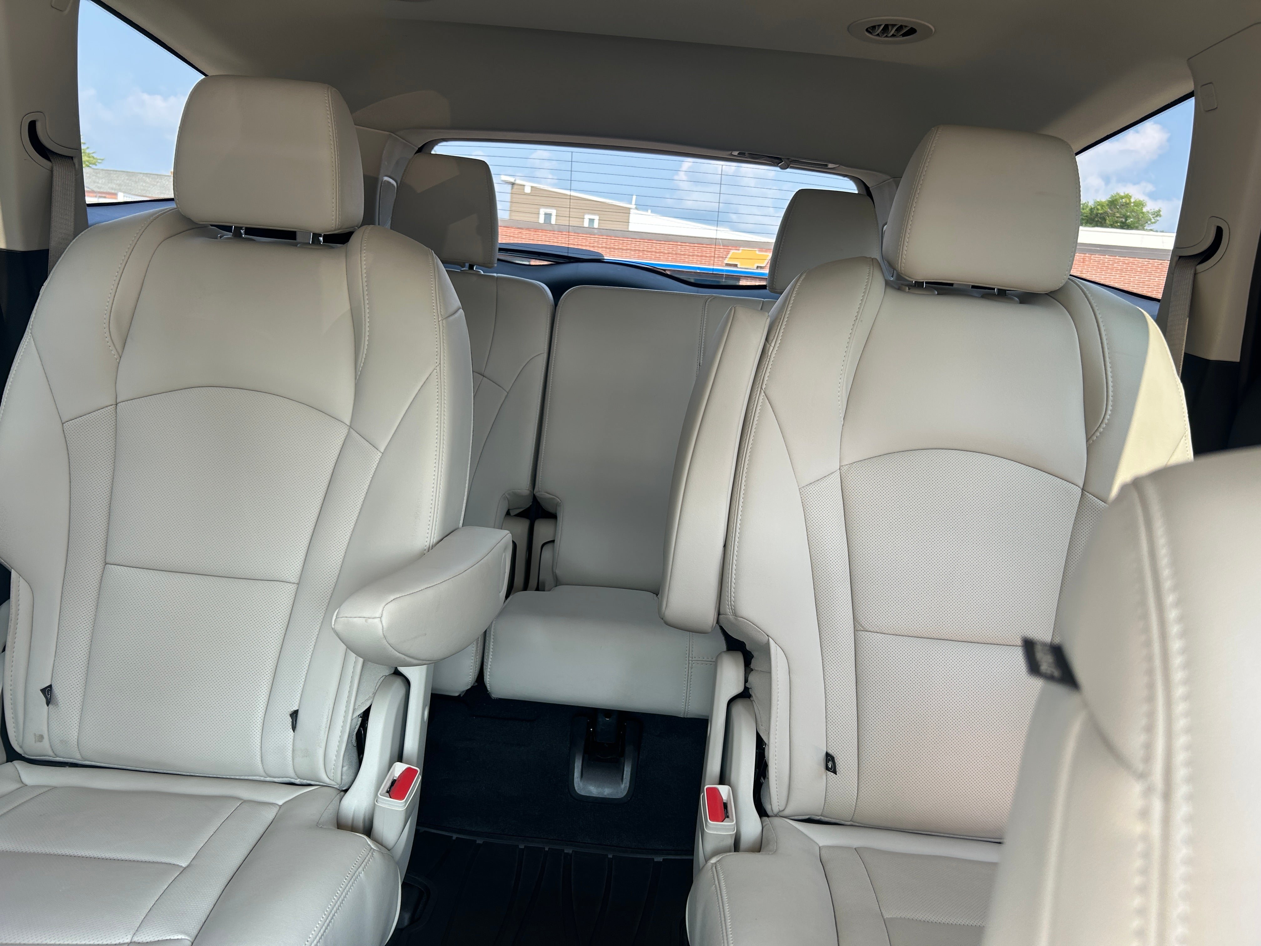 Used 2023 Buick Enclave Premium w/ Experience Buick Package AWD/4WD image 34