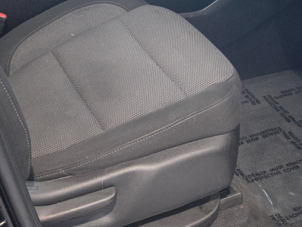Certified 2023 Chevrolet Traverse LT w/ LPO, Floor Liner Package AWD/4WD image 7
