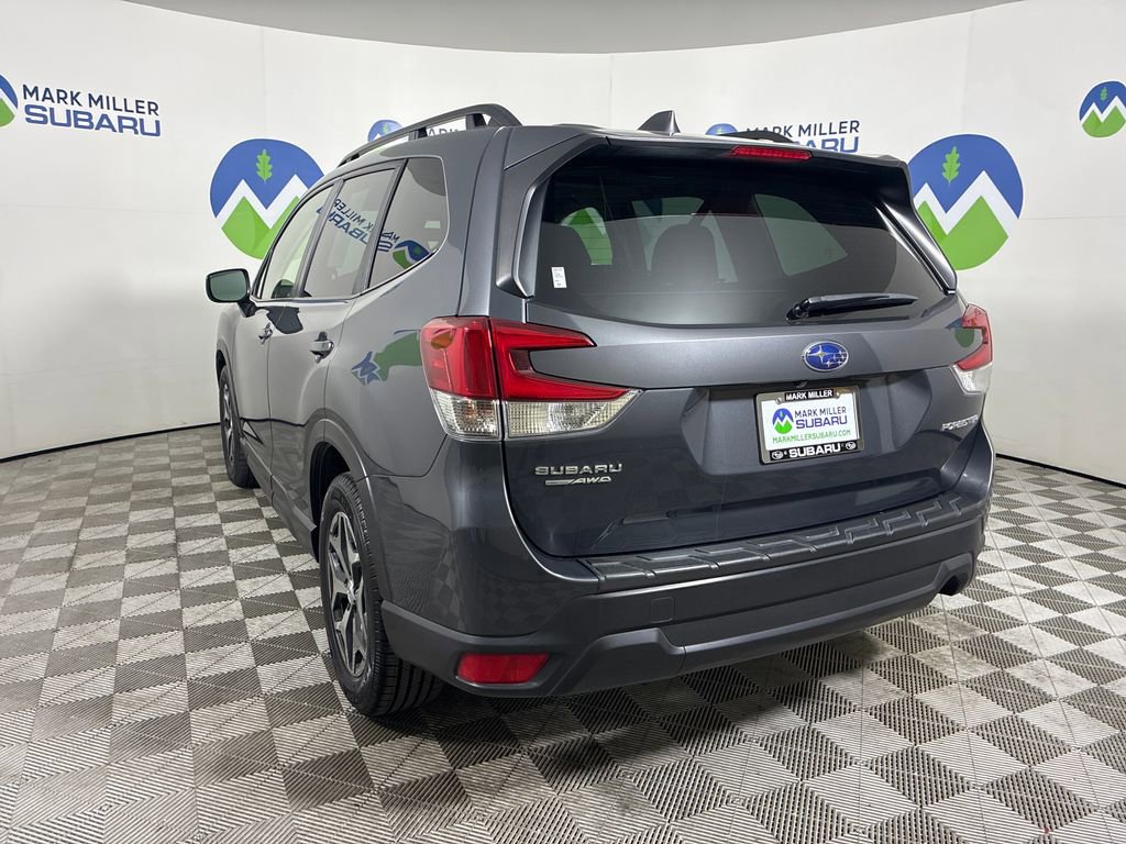 Certified 2022 Subaru Forester Premium image 4