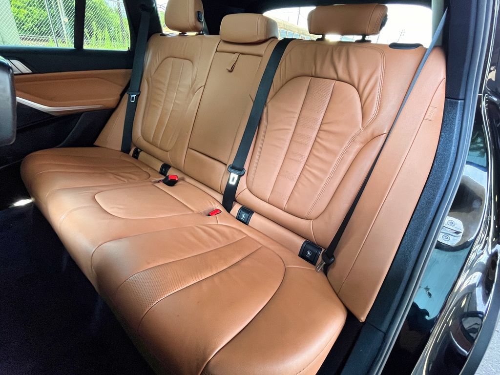 Used 2019 BMW X5 xDrive40i AWD/4WD image 44