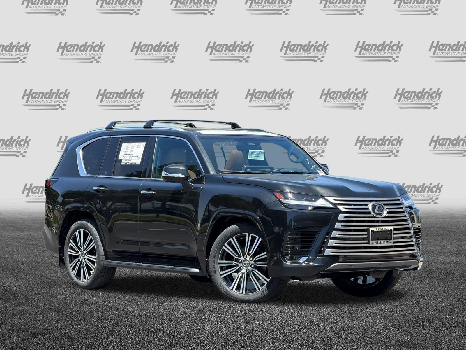 New 2026 Lexus LX 600 4WD w/ Luxury Package image 2