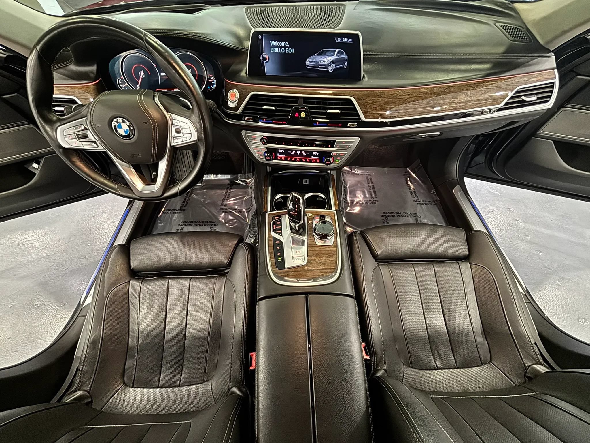 Used 2017 BMW 740e xDrive AWD/4WD image 26