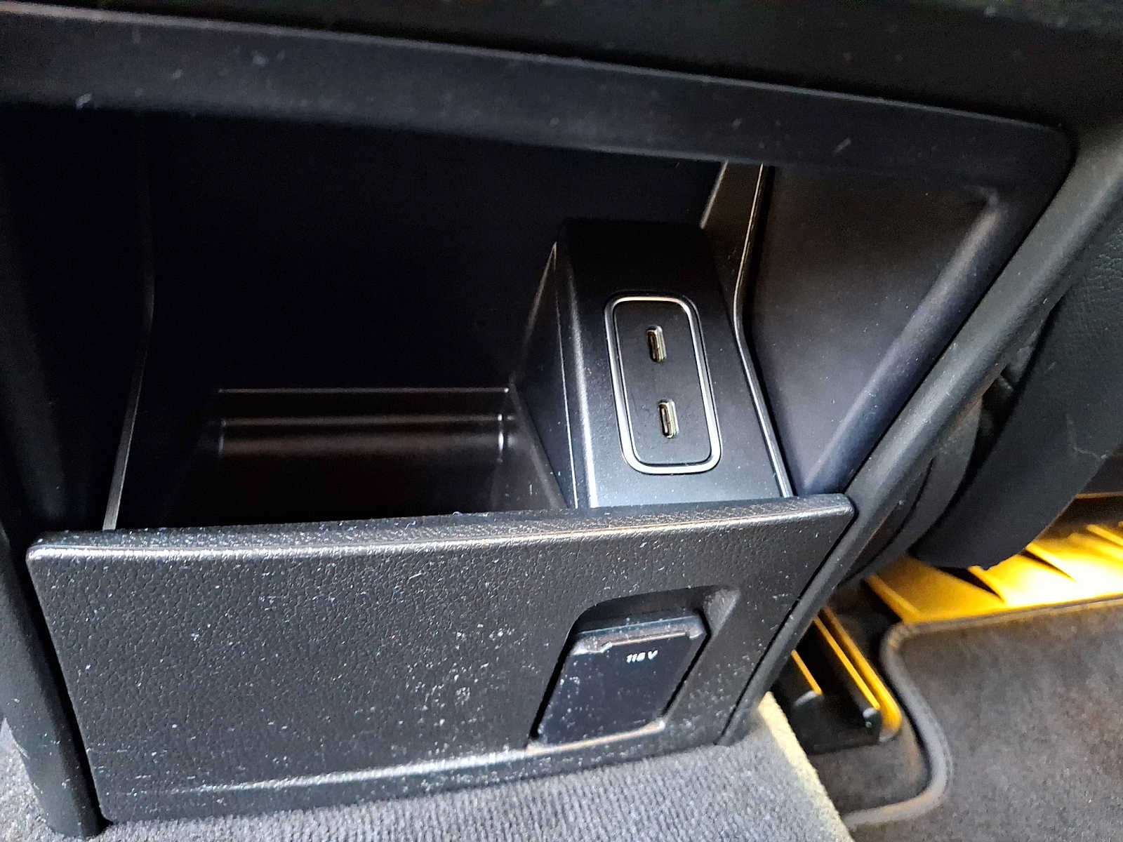 Used 2021 Mercedes-Benz GLE 580 4MATIC image 11
