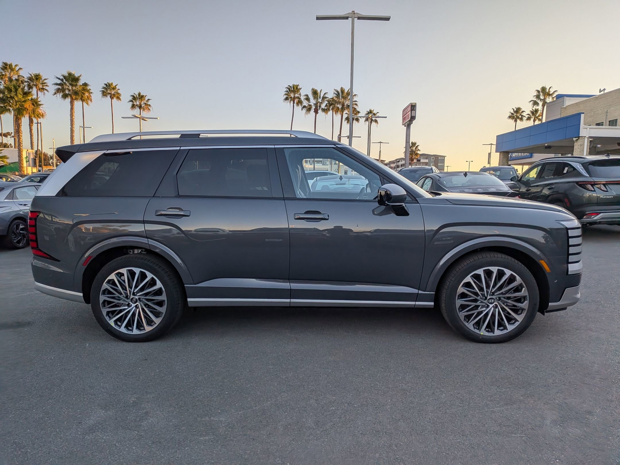 New 2026 Hyundai Palisade Calligraphy AWD/4WD image 5