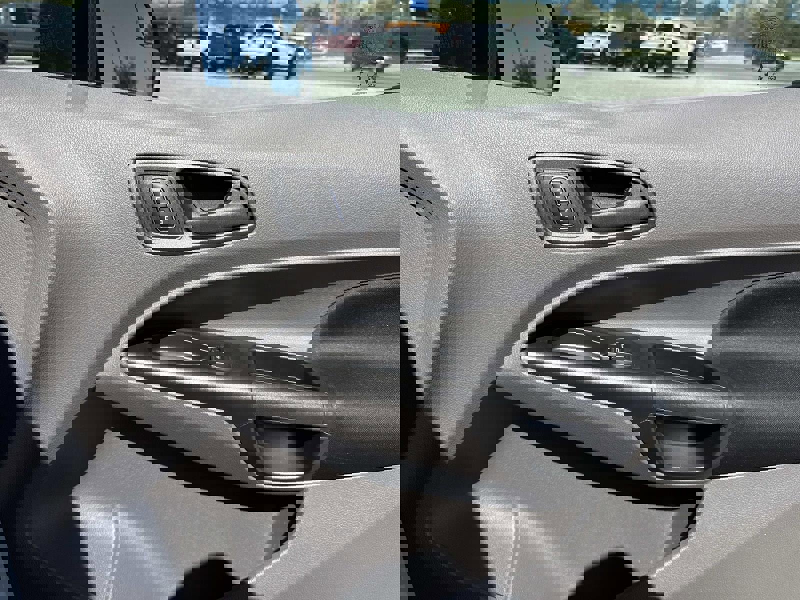 Used 2023 Ford Transit Connect XL image 14