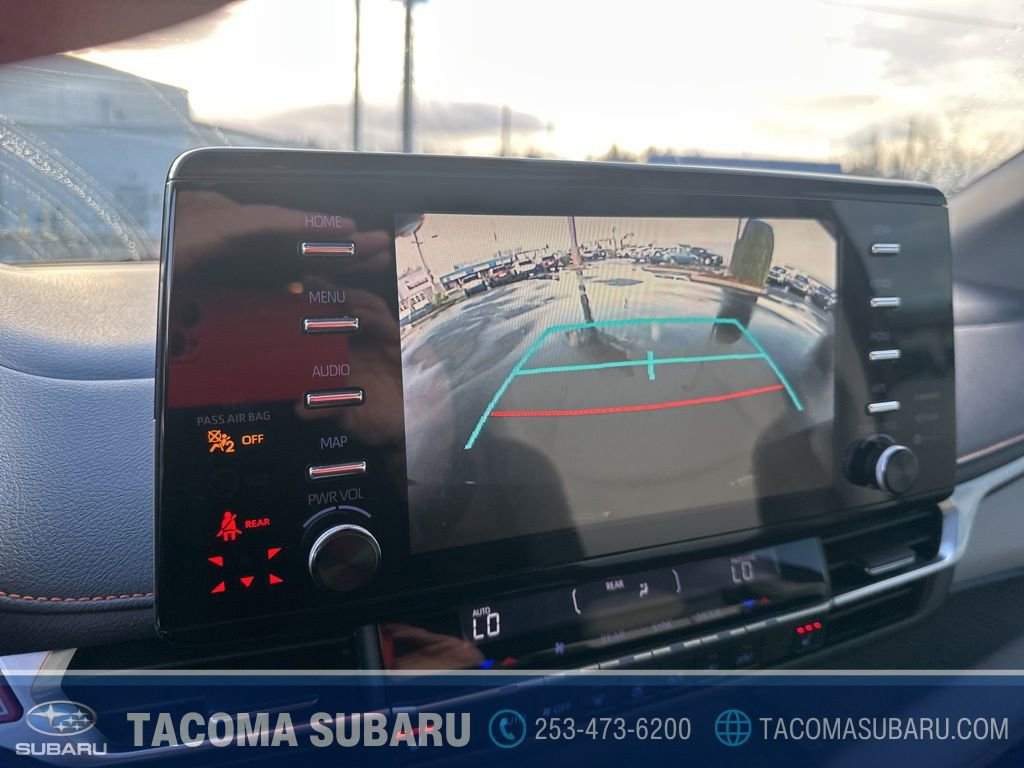 Used 2021 Toyota Sienna XSE image 31