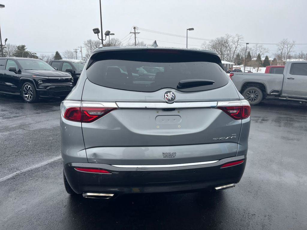 Used 2023 Buick Enclave Premium w/ Experience Buick Package AWD/4WD image 4