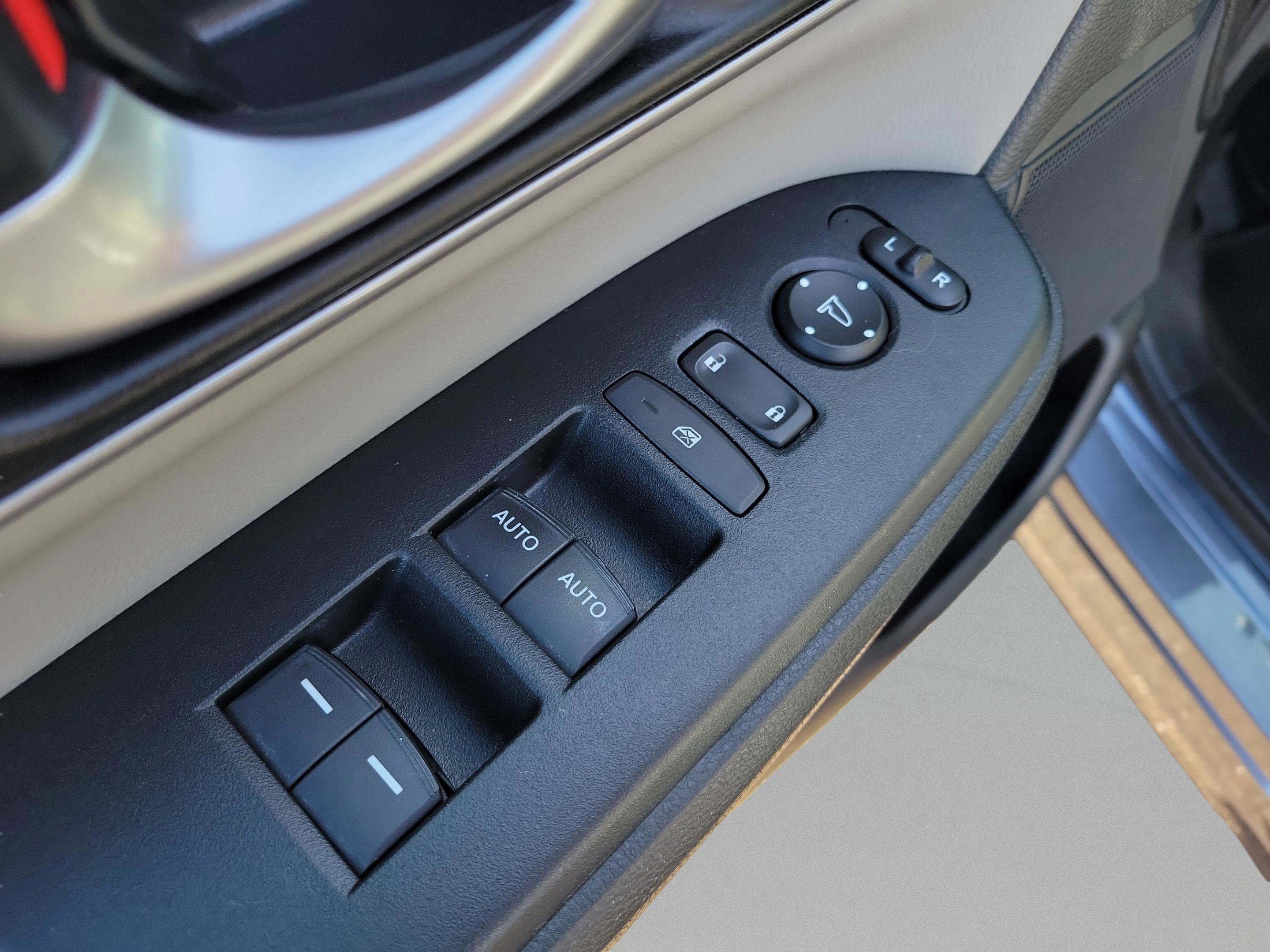 Certified 2017 Honda CR-V Touring image 20