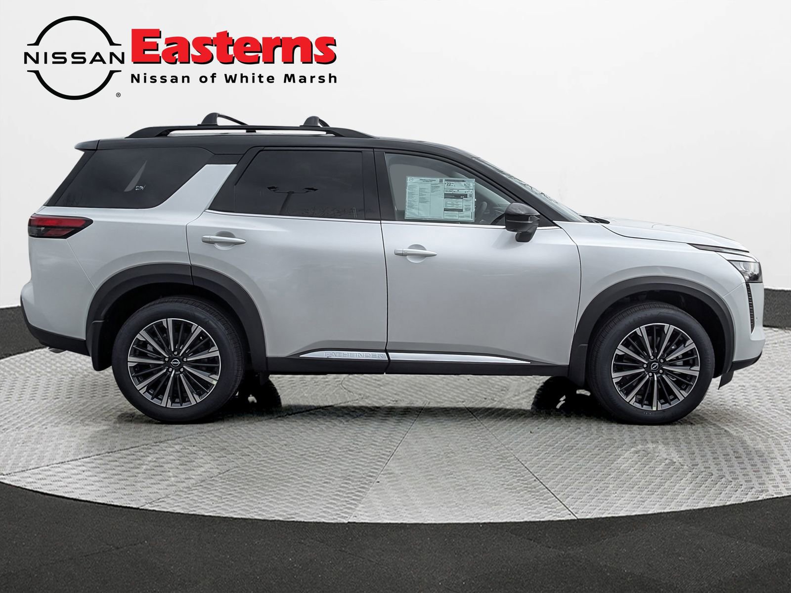 New 2026 Nissan Pathfinder Platinum image 6