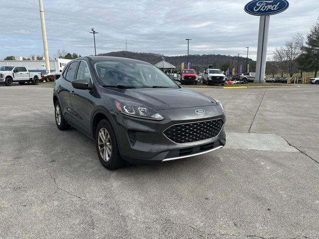 Used 2020 Ford Escape SE