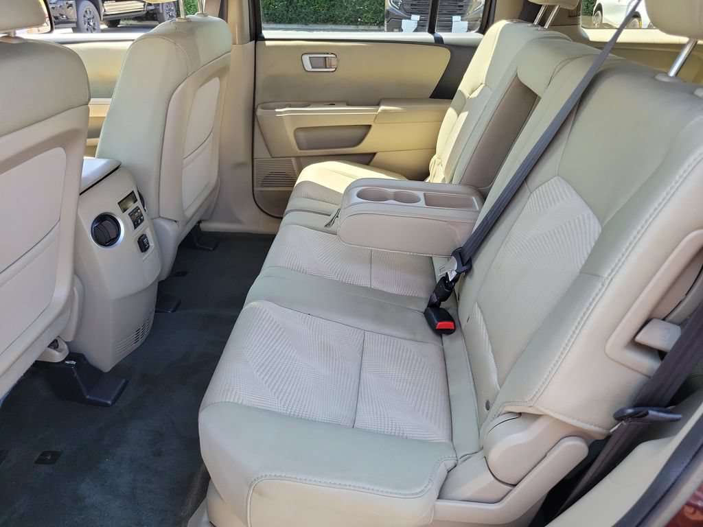 Used 2015 Honda Pilot LX image 13
