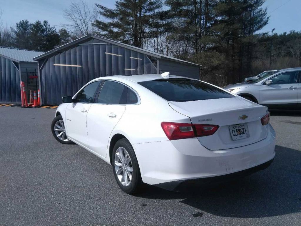 Used 2023 Chevrolet Malibu LT FWD image 3
