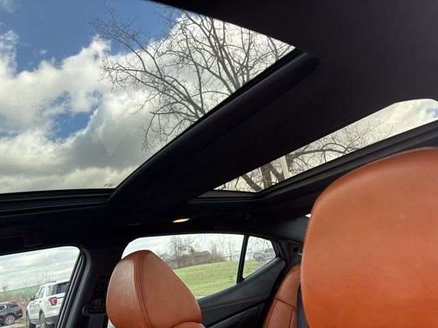 Used 2019 Nissan Maxima Platinum w/ Reserve Package image 28