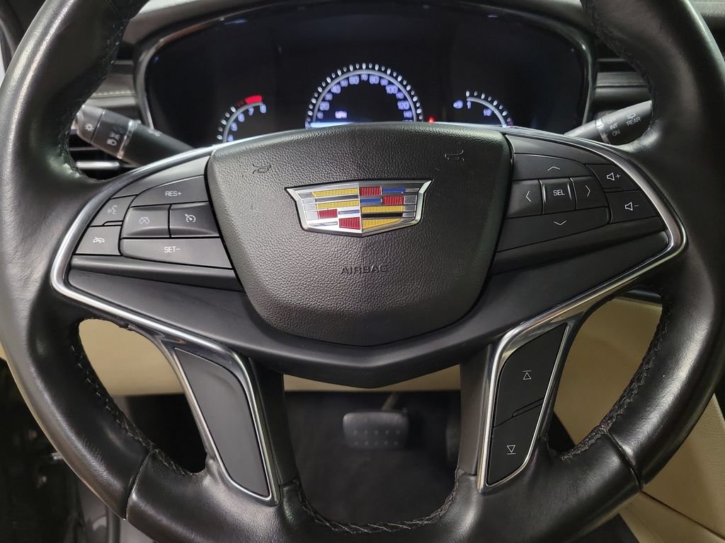 Used 2019 Cadillac XT5 FWD image 24