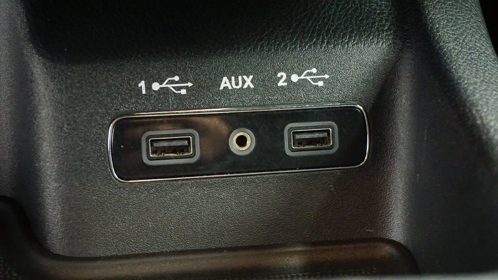 Certified 2018 Dodge Durango GT image 32