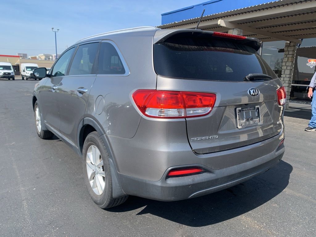 Used 2016 Kia Sorento LX AWD/4WD image 5