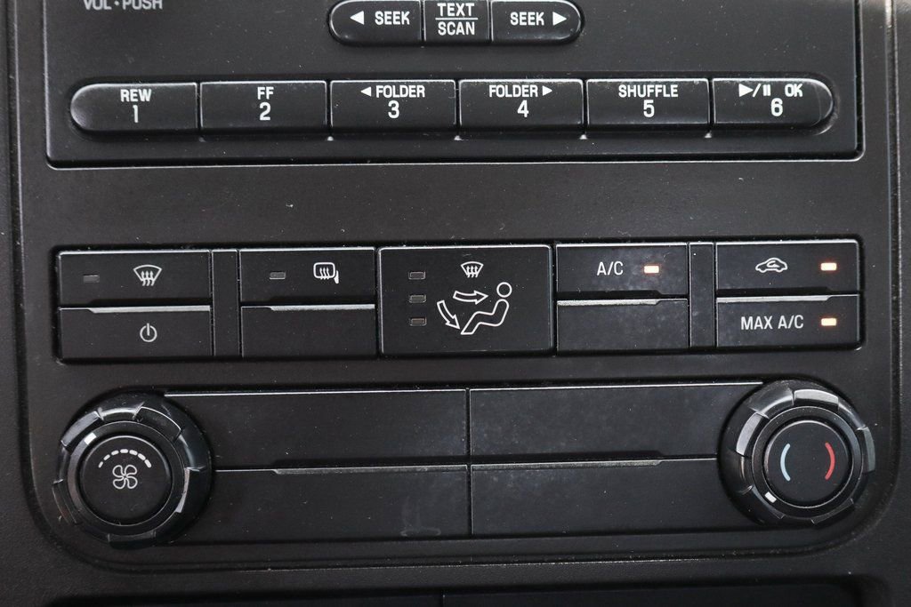 Used 2016 Ford F550 2WD Regular Cab Super Duty image 22