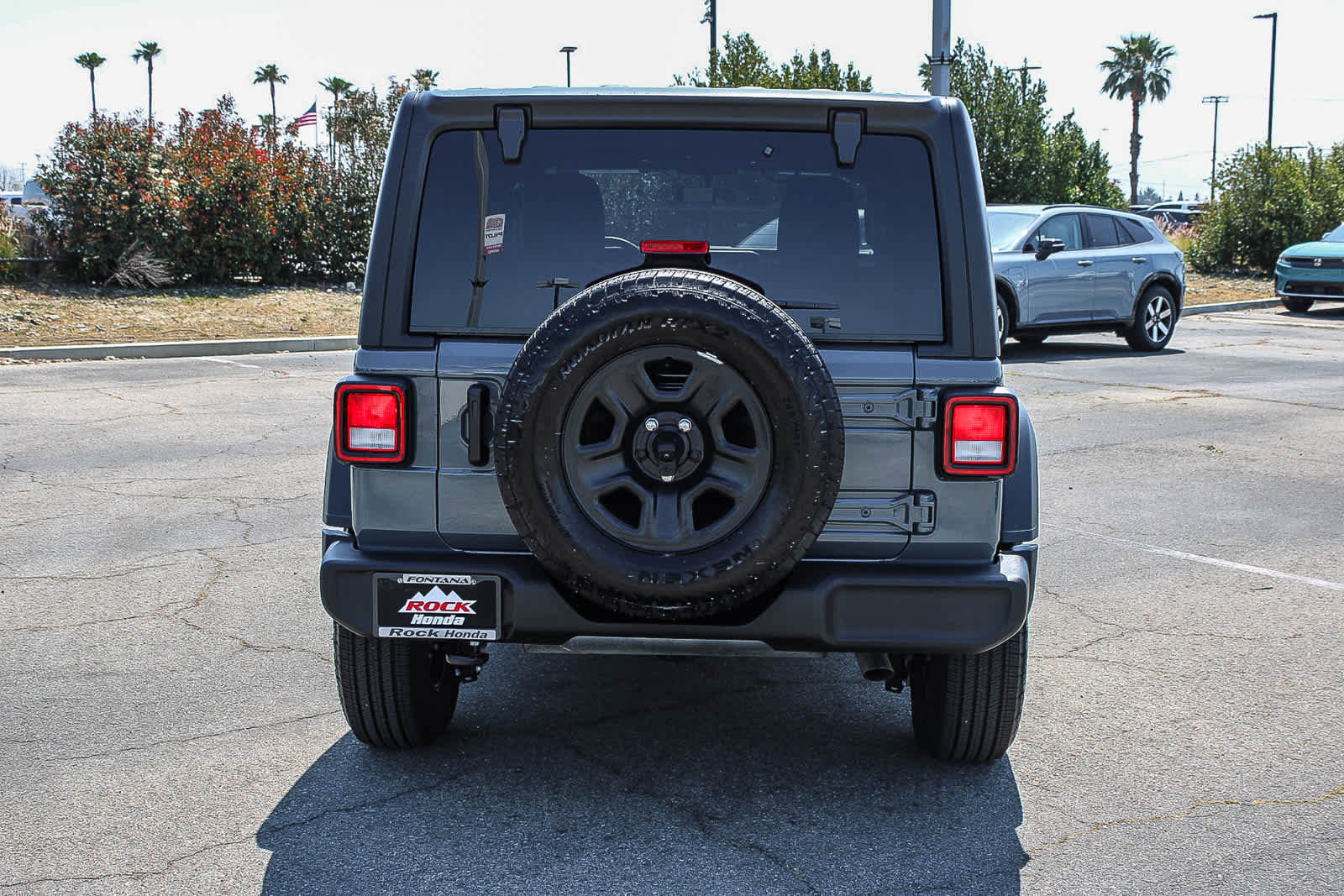 Used 2026 Jeep Wrangler Unlimited Sport AWD/4WD image 7